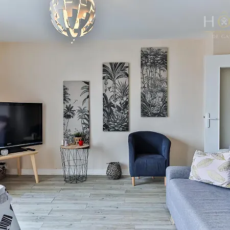 Appartement Joli T2 Equipe A Deux Pas Du Littoral *