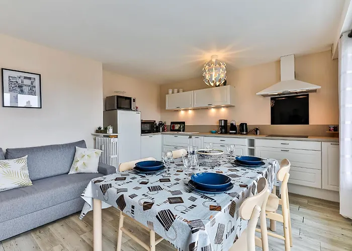 Joli T2 Equipe A Deux Pas Du Littoral *